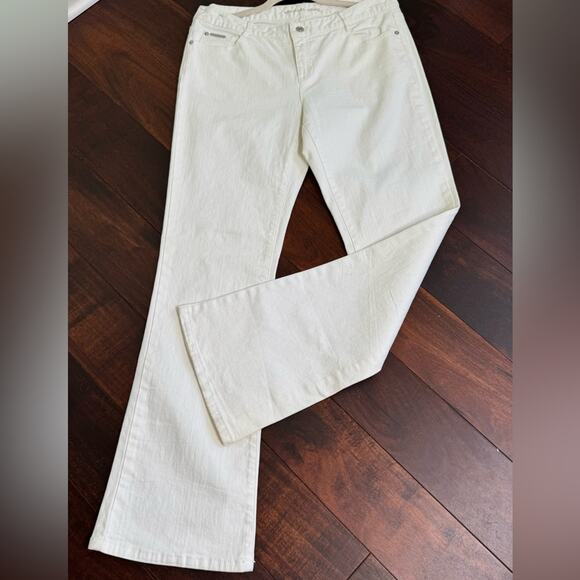 Michael Kors Straight Leg White Denim Jean Pants Womens Size 10 - Picture 11 of 15